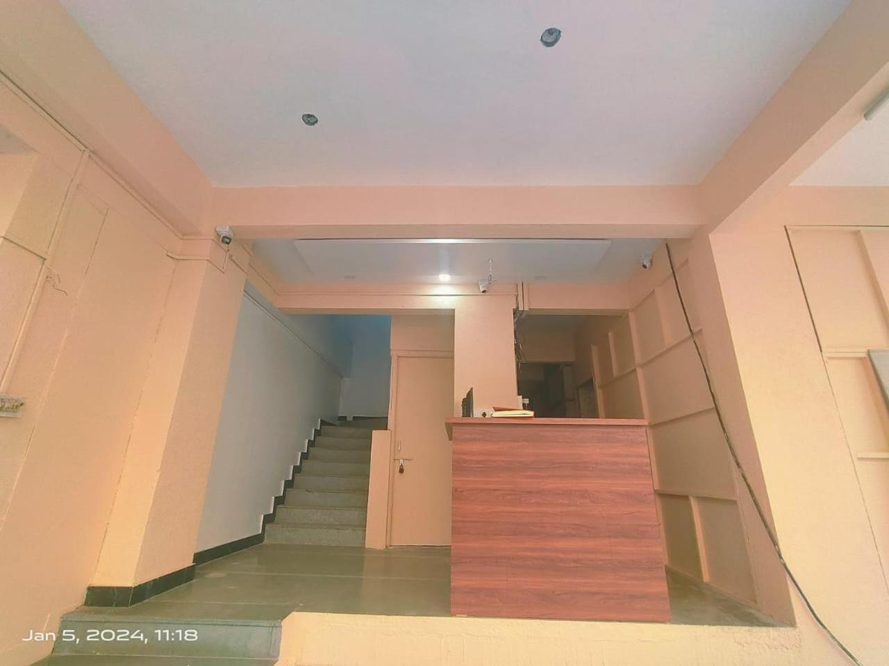 Amrit Guest House Pune Bagian luar foto