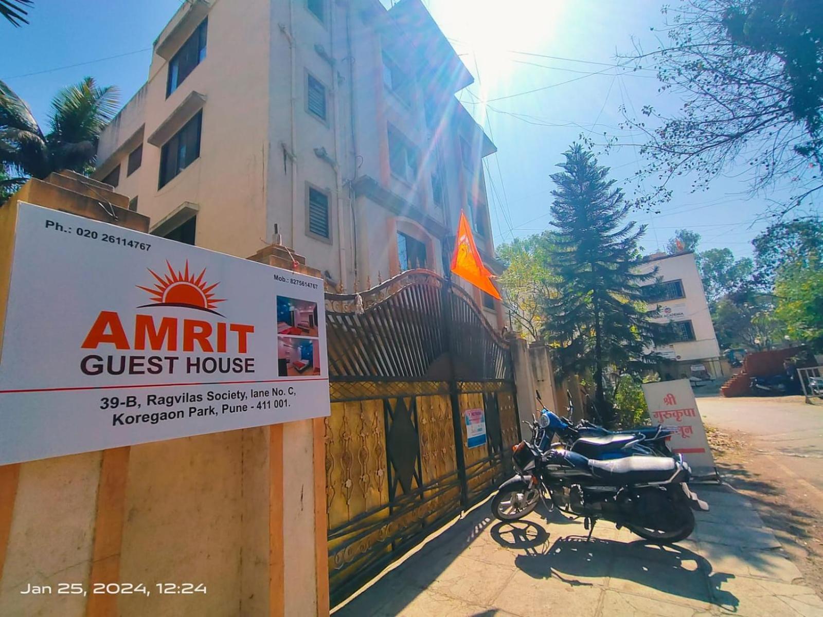 Amrit Guest House Pune Bagian luar foto